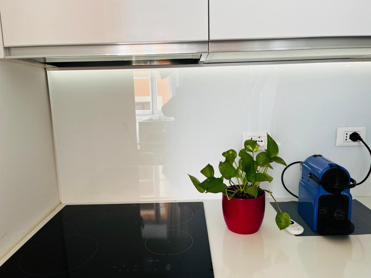 Apartament Sweet Life House Rome Cavour Zewnętrze zdjęcie