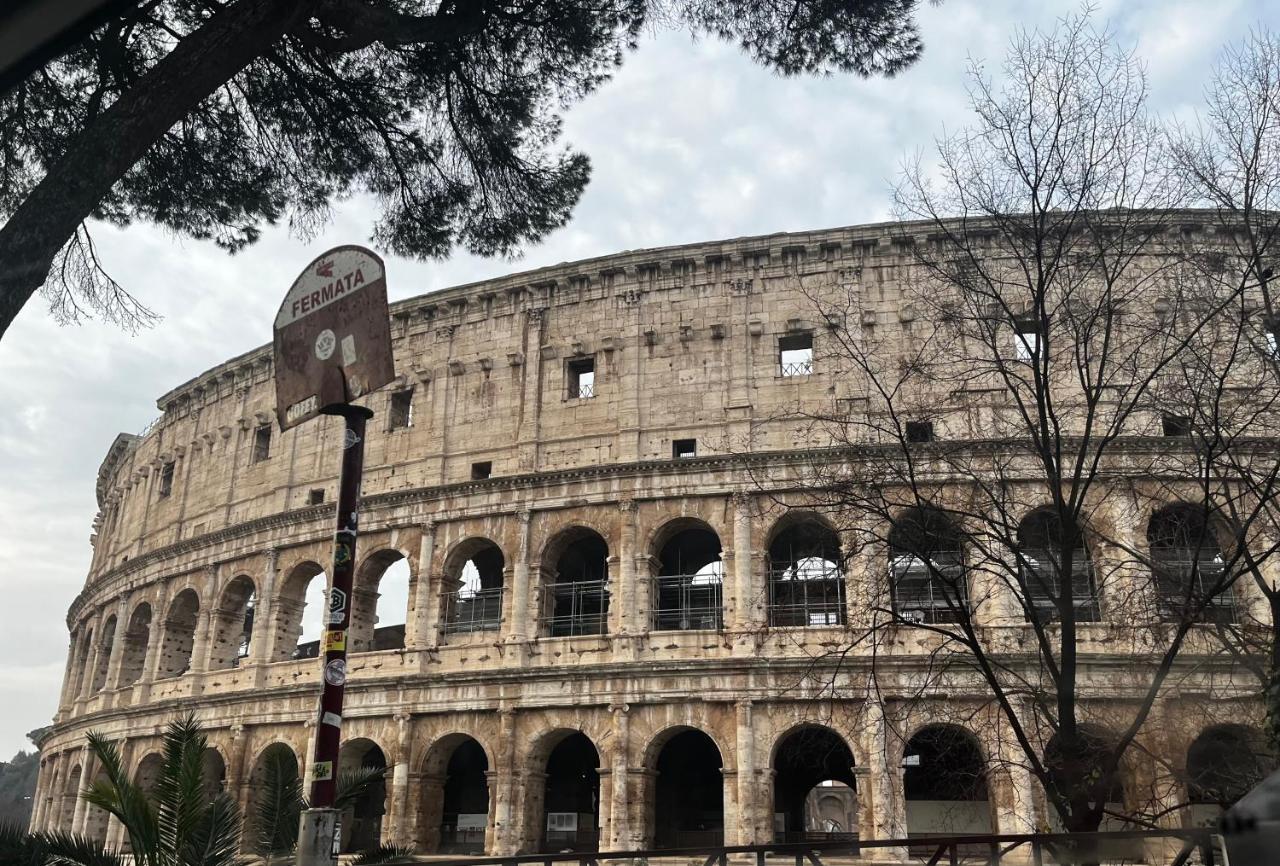 Apartament Sweet Life House Rome Cavour Zewnętrze zdjęcie