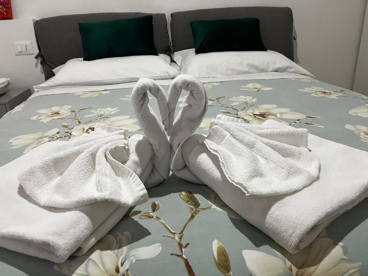 Apartament Sweet Life House Rome Cavour Zewnętrze zdjęcie